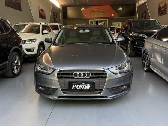 AUDI A4 1.8 TFSI ATTRACTION GASOLINA 4P MULTITRONIC AUDI A4 1.8 TFSI ATTRACTION GASOLINA 4P MULTITRONIC